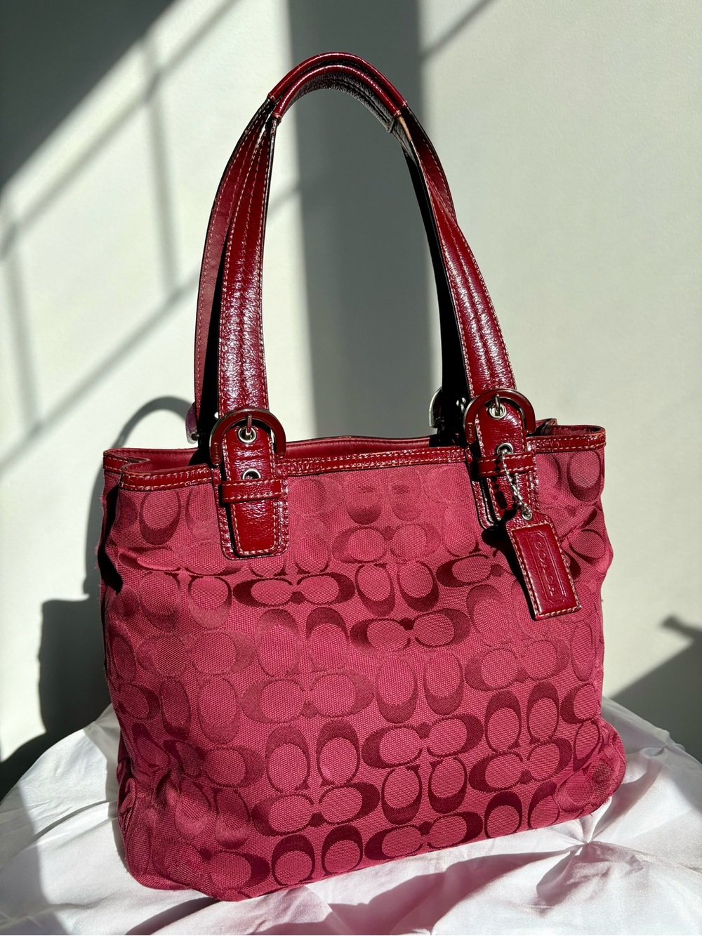 COACH Soho Signature Tote | F17401